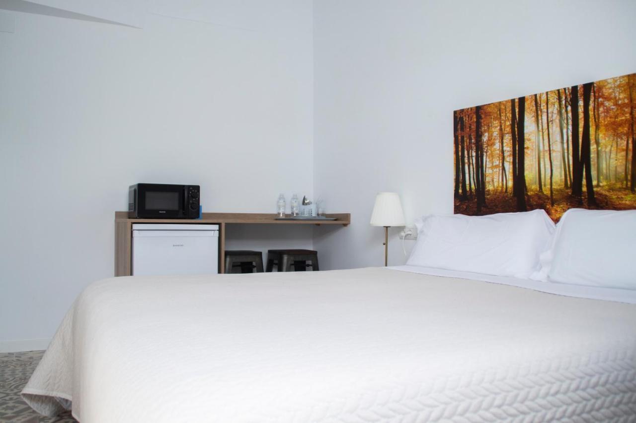 Hostal Las Encinas Villaviciosa de Odón Eksteriør bilde