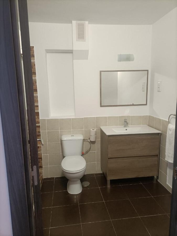 Hostal Las Encinas Villaviciosa de Odón Eksteriør bilde